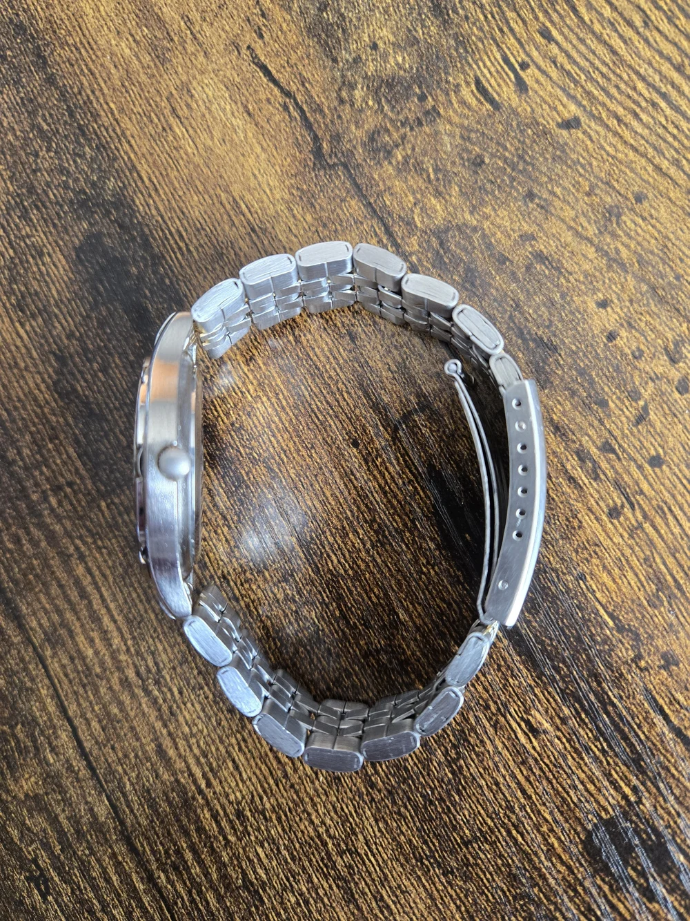 Wrangler bracelet date design
